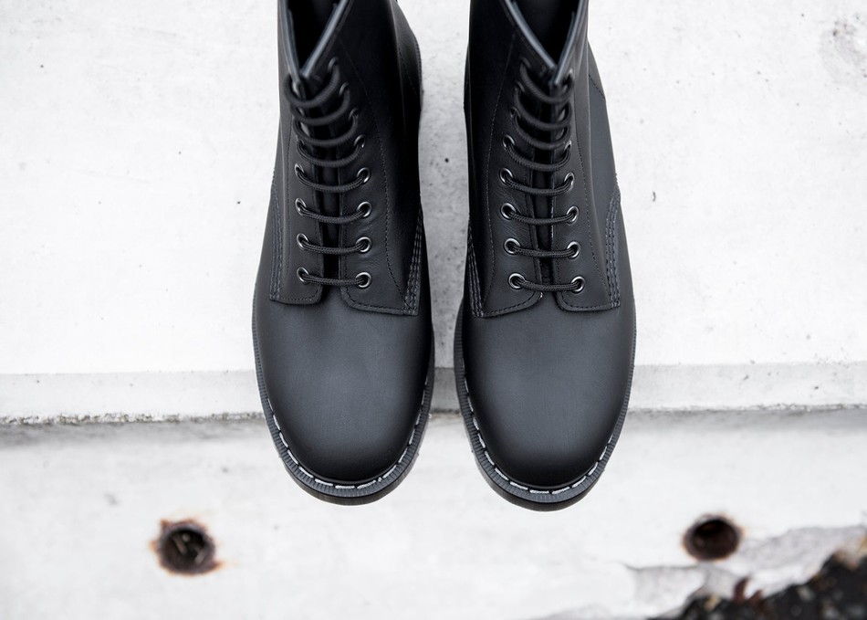 Men Solovair Greasy 8 Eye Derby Boots Black | S8-551-BG-G-030