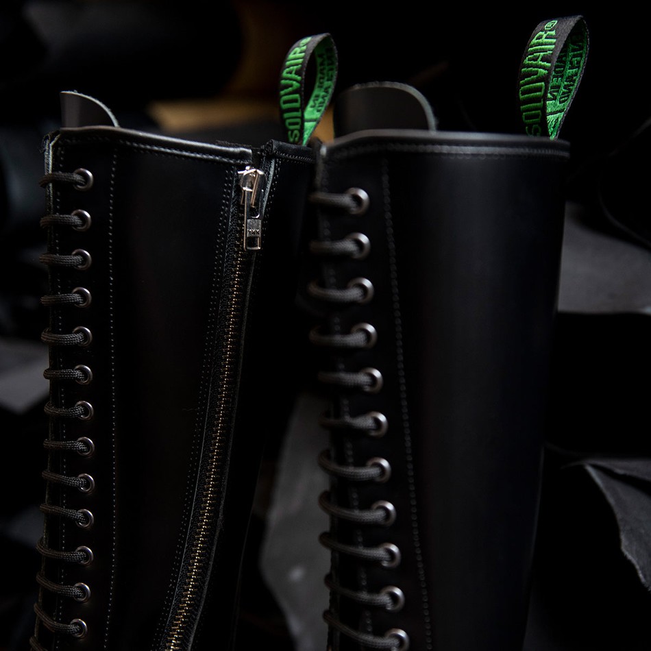 Men Solovair Hi-Shine 20 Eye Zip Derby Boots Black | S20-20-BK-ZIP-G-030