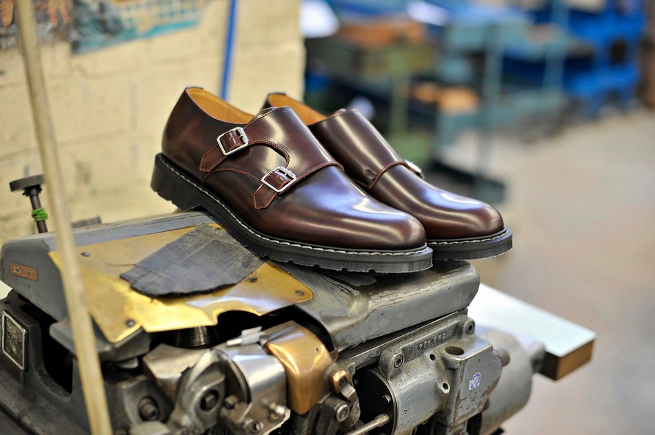Men Solovair Rub-Off Double Buckle Monk Shoes Burgundy | S0-157-BUR-G-030