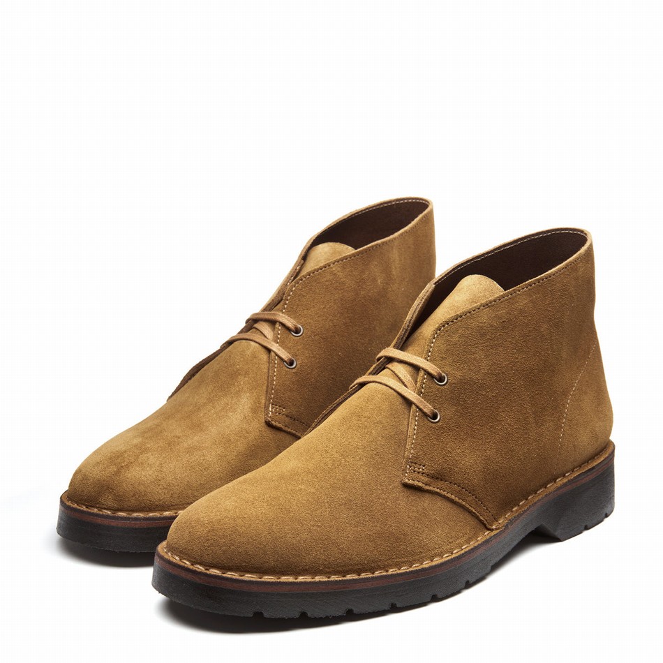 Men Solovair Suede Chukka Boots Brown | 103-374-060