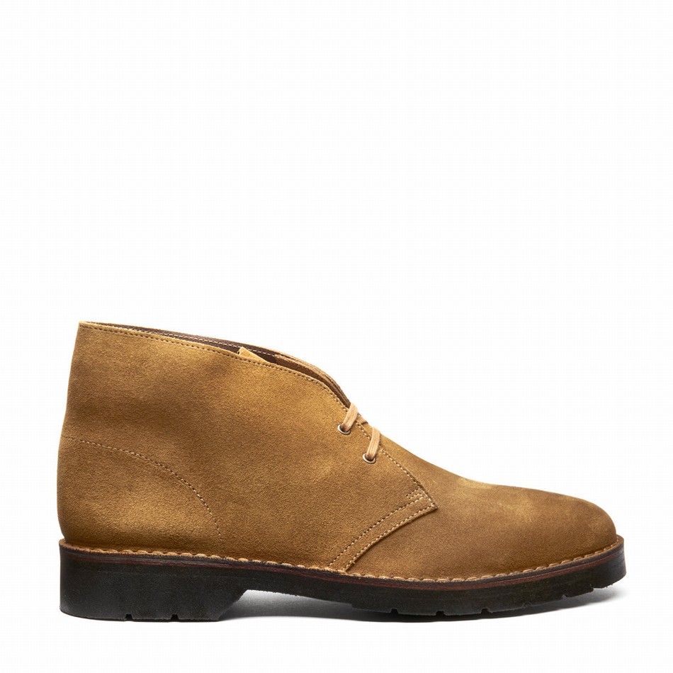 Men Solovair Suede Chukka Boots Brown | 103-374-060