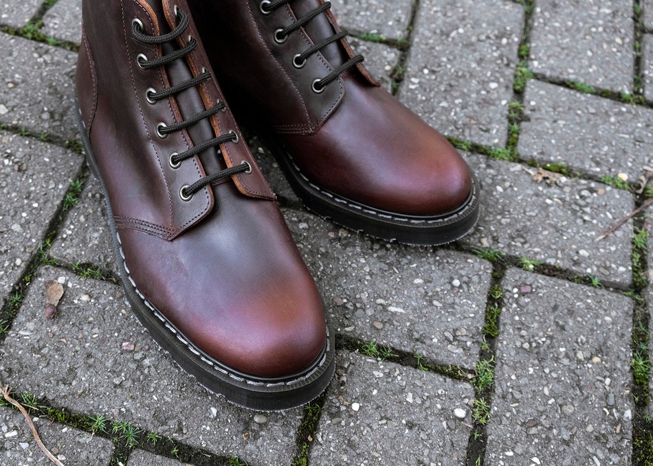 Women Solovair Gaucho Crazy Horse 6 Eye Astronaut Boots Brown | S6-969-CH-G-030