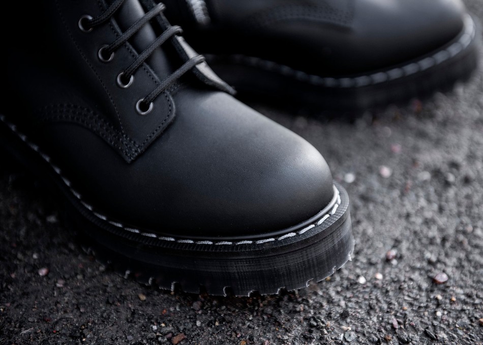 Women Solovair Greasy 8 Eye Zipped Platform Derby Boots Black | S8-551-BG-ZIP-HIGH-G-030