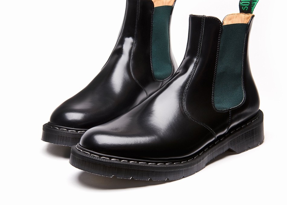 Women Solovair Greasy Dealer Boots Black | S0-900-BK-GN-G-030