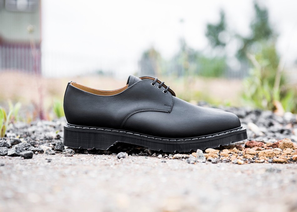 Women Solovair Greasy Gibson Shoes Black | S3-995-BG-G-030
