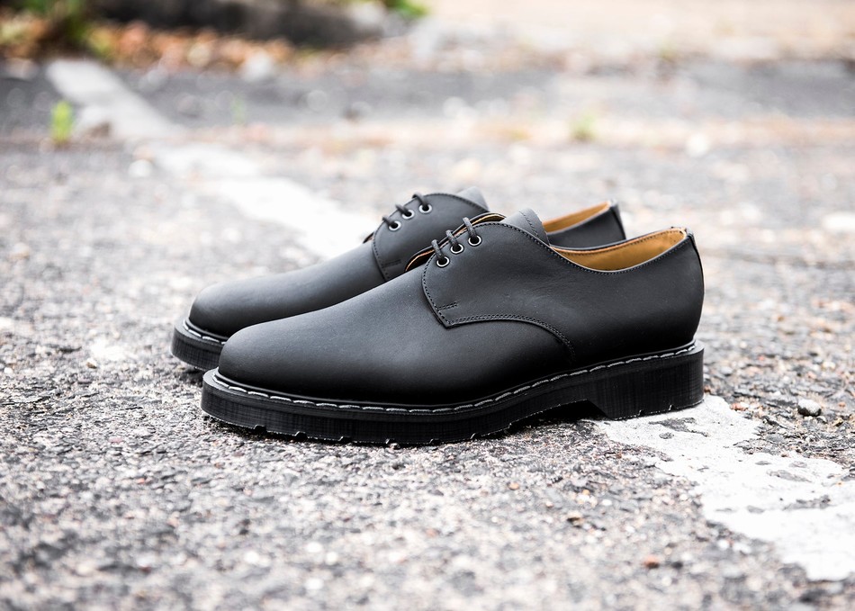 Women Solovair Greasy Gibson Shoes Black | S3-995-BG-G-030