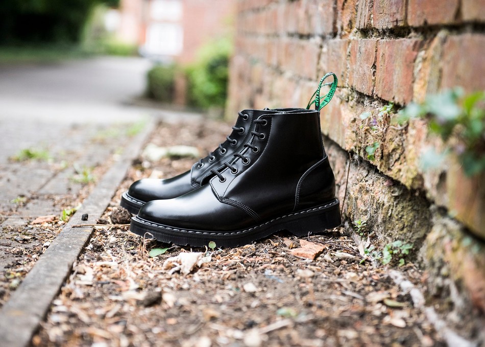 Women Solovair Hi-Shine 6 Eye Astronaut Boots Black | S6-969-BK-G-030