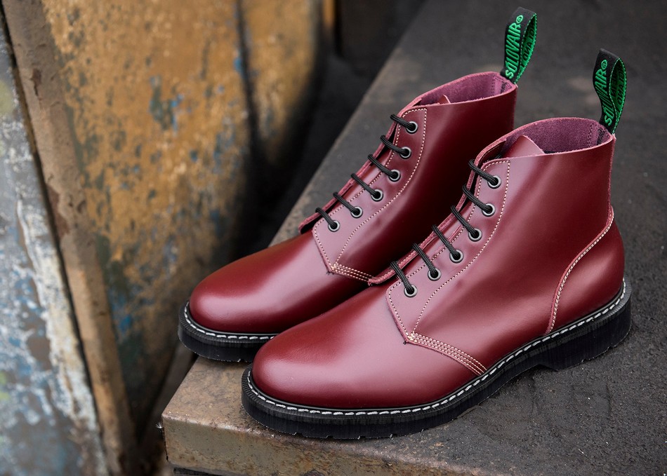 Women Solovair Hi-Shine 6 Eye Astronaut Boots Red | S6-969-OX-G-030