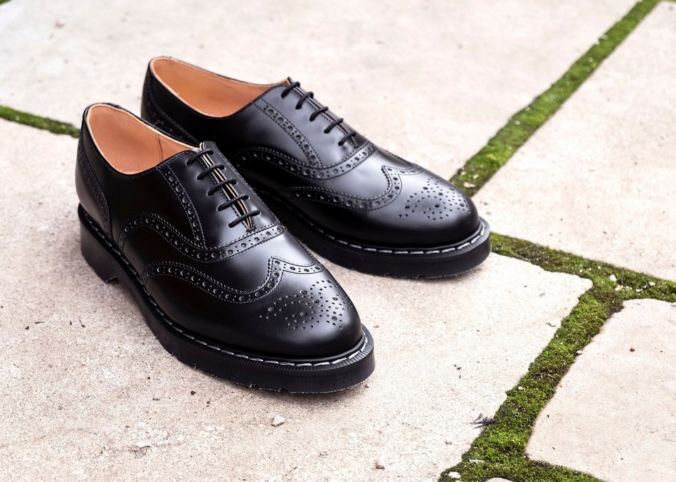 Women Solovair Hi-Shine English Brogue Shoes Black | S5-811-BK-G-030